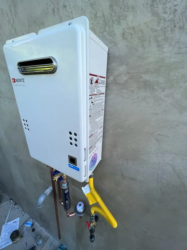 Tankless water heater installation for Anaheim Shores homes